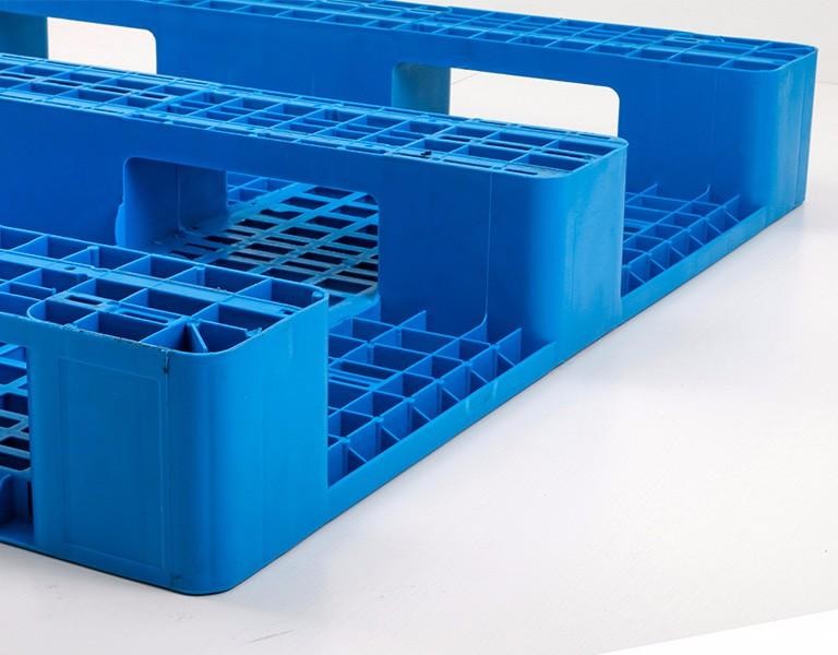 星空电竞综合登录入口1111网格川字星空彩票二分-托盘脚